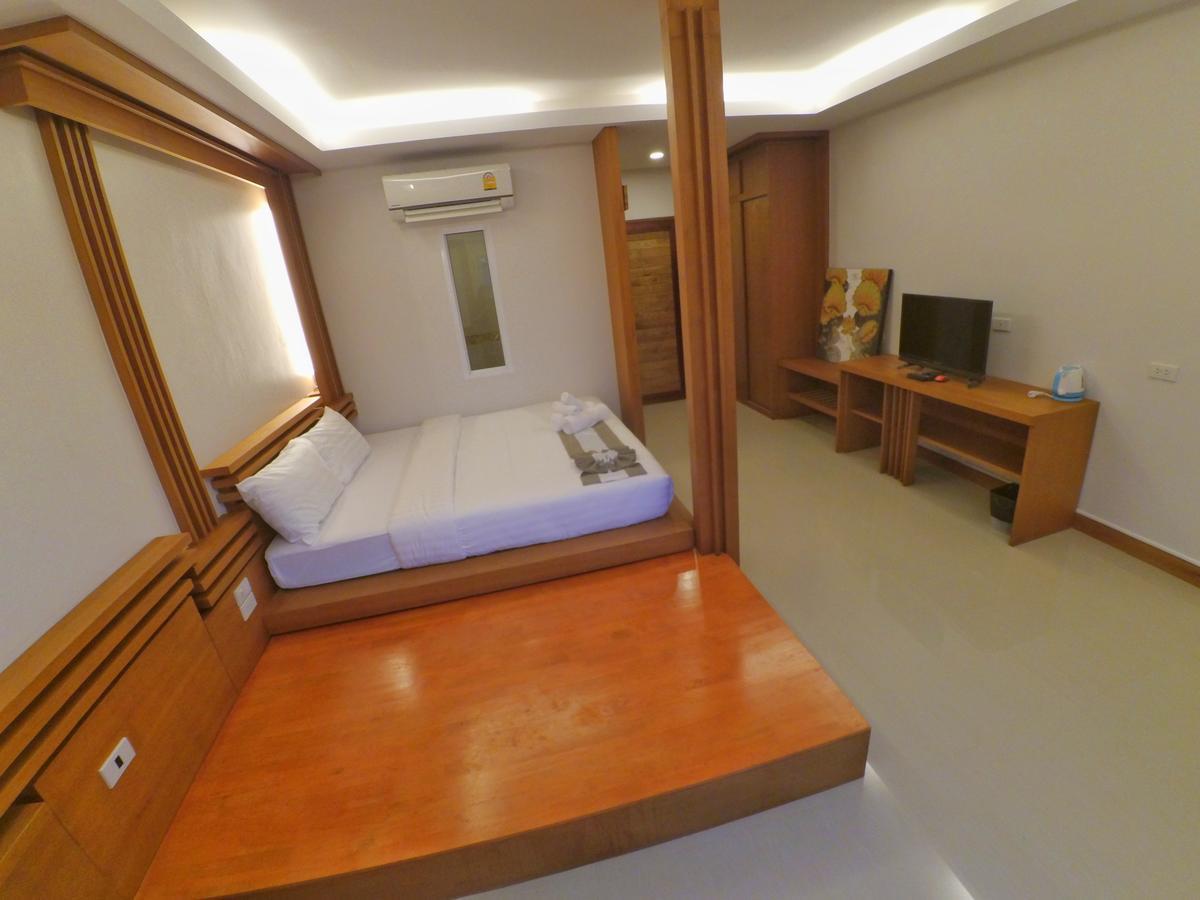 Hotel The Peace Tara House Ko Lanta Exterior foto