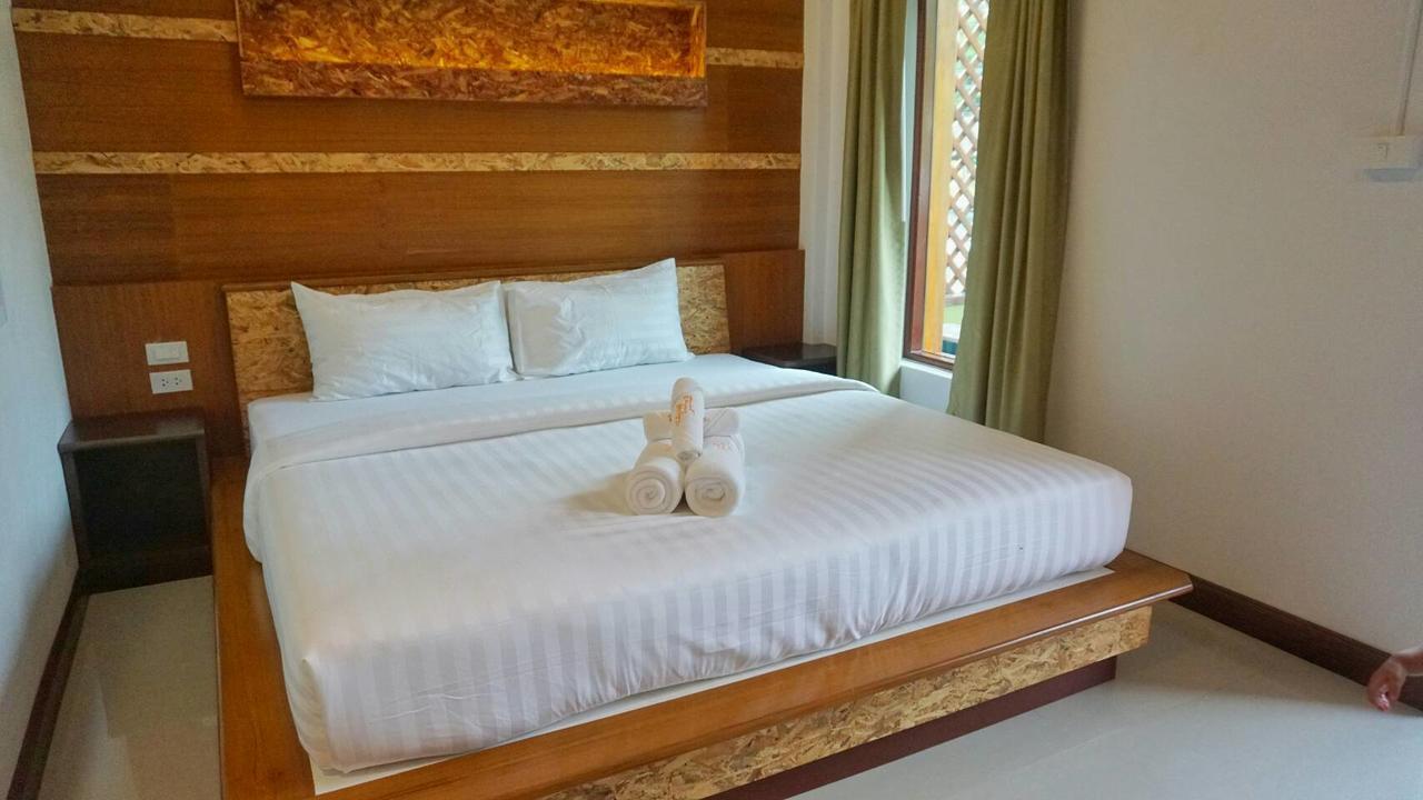 Hotel The Peace Tara House Ko Lanta Exterior foto