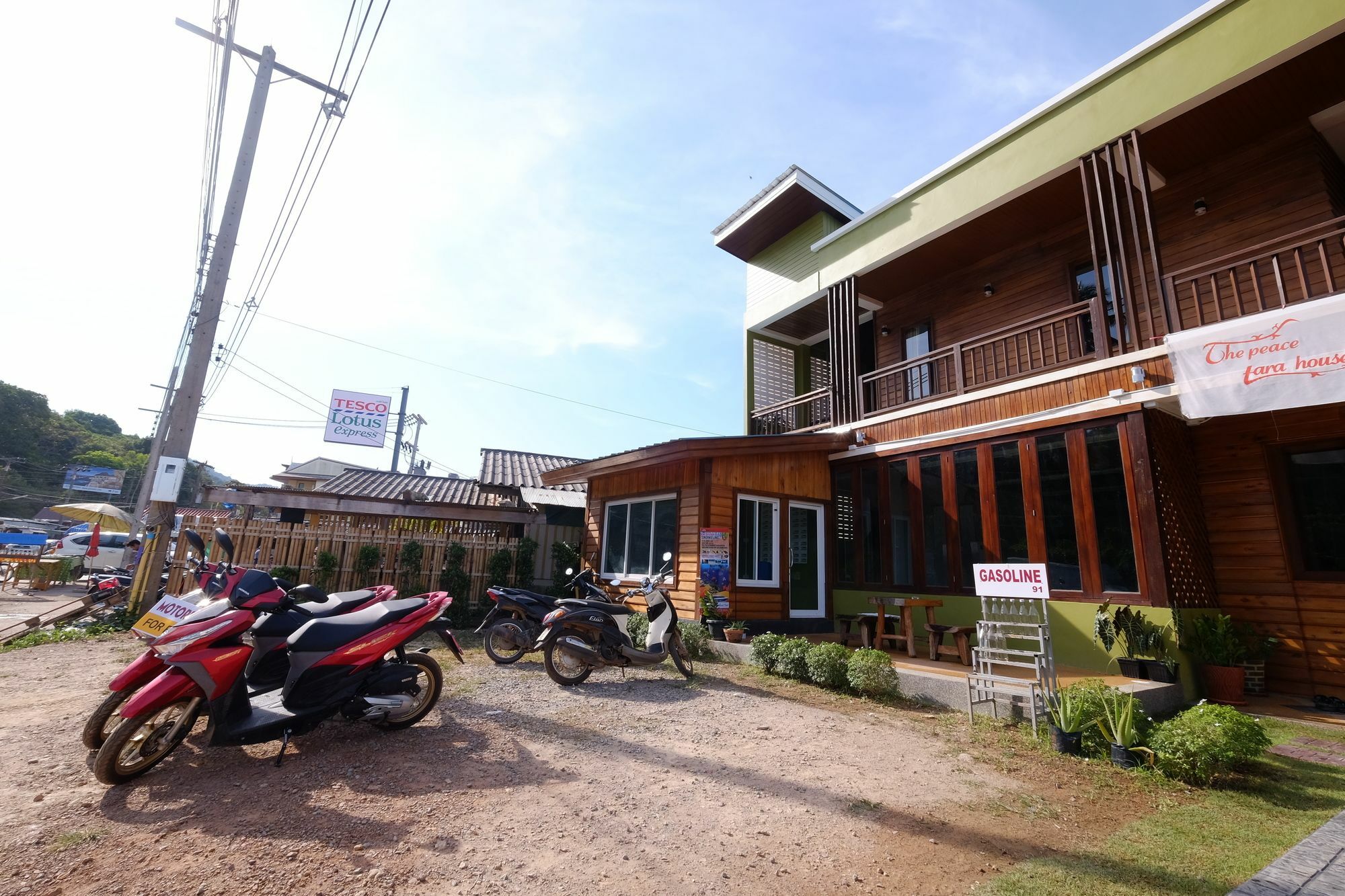 Hotel The Peace Tara House Ko Lanta Exterior foto