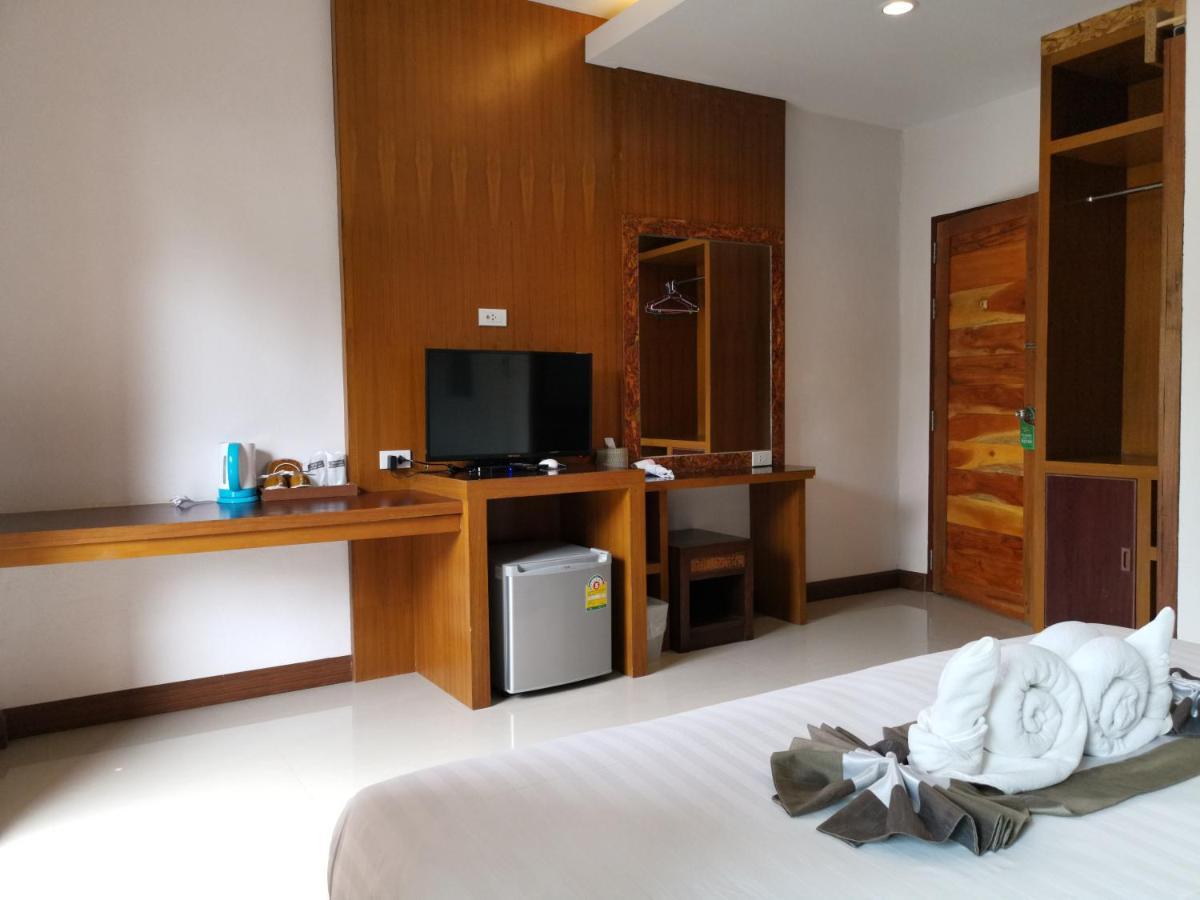 Hotel The Peace Tara House Ko Lanta Exterior foto